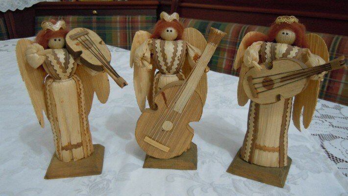 kerajinan dari limbah kulit jagung